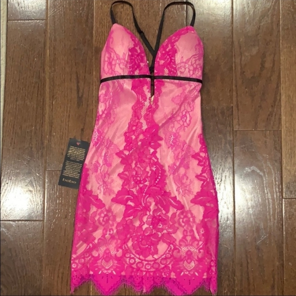 NWT Beautiful bebe lace dress